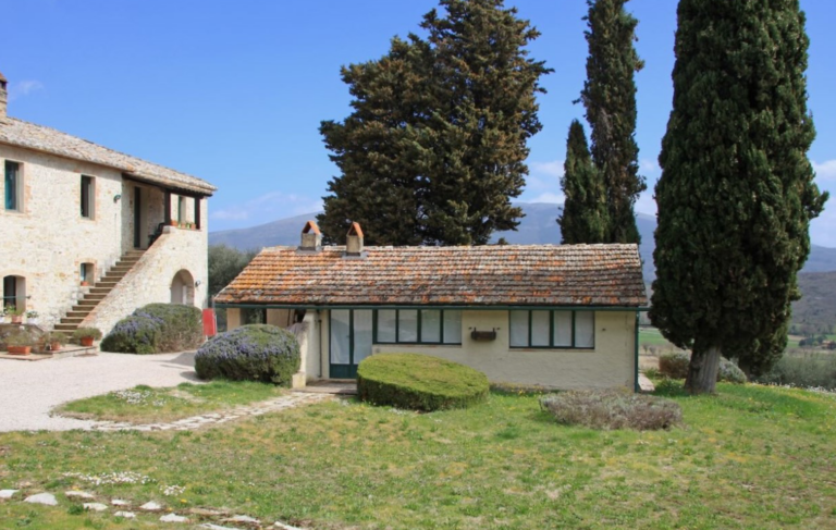 Cottage Mora – Casa Tre Pettirossi