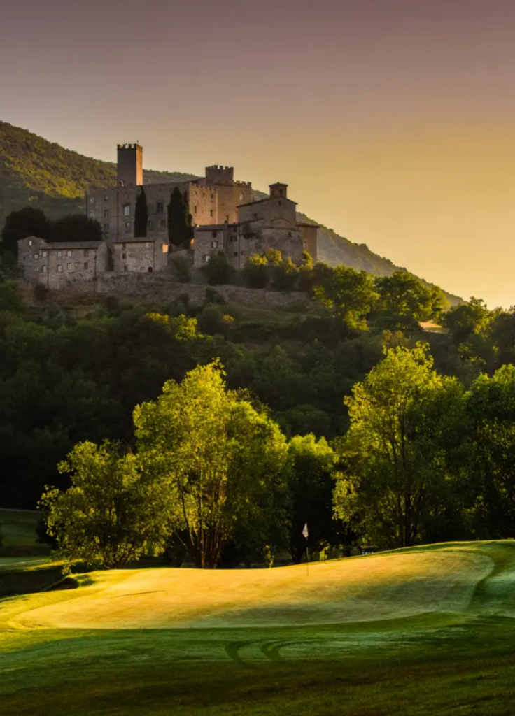 Hills around Castello di Antognolla in the evening light