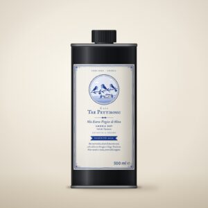 Extra virgin olive oil · 175 ml (per 10 tins) Zwart blik extra vergine olijfolie van 500 ml met het etiket van Casa Tre Pettirossi